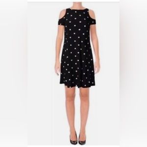 🆕 LAUREN Ralph Lauren Black & White
Polka Dot Cold Shoulder Shift Dress